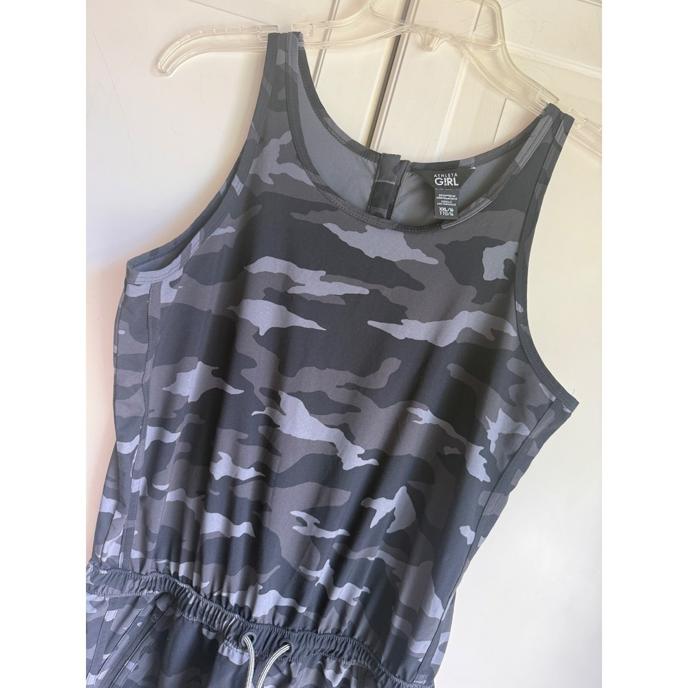 Athleta Girl Grey Camo Sleeveless Romper Kids Size XXL‎ 16 Elastic Waist Pockets